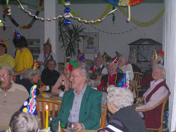 Bei unserer Sylvester-Feier in unserem Restaurant der Seniorenresidenz Großziethen